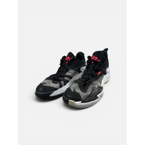 Jordan Zoom Separate
