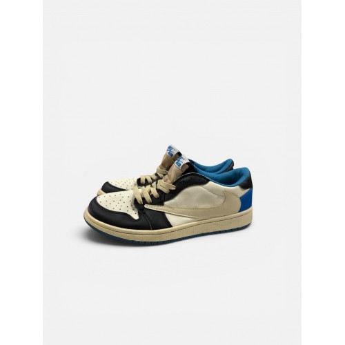Travis Scott x Air Jordan 1 Low OG “Fragment”