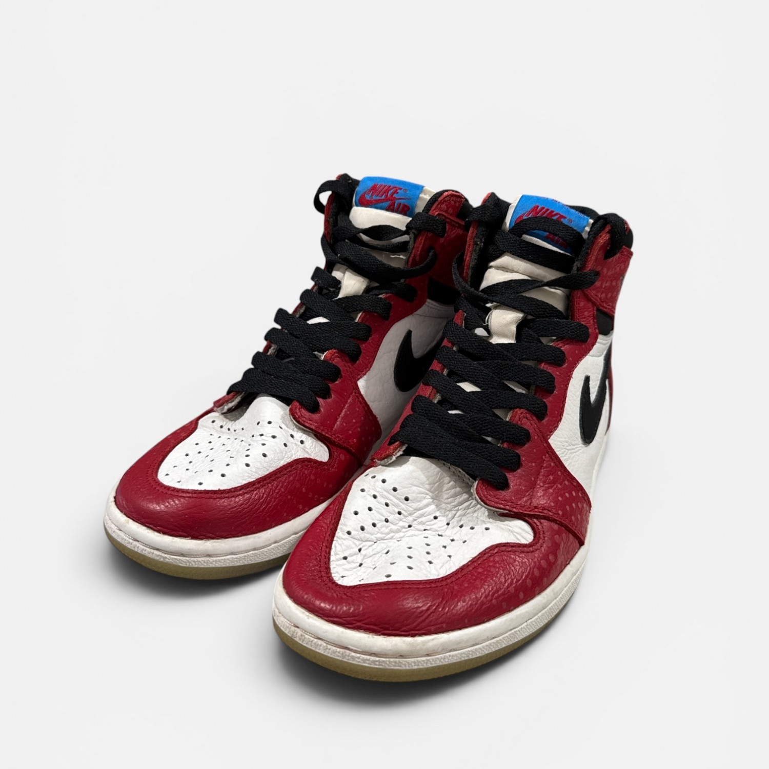 Air Jordan 1 High OG Spider-Man “Origin Story”